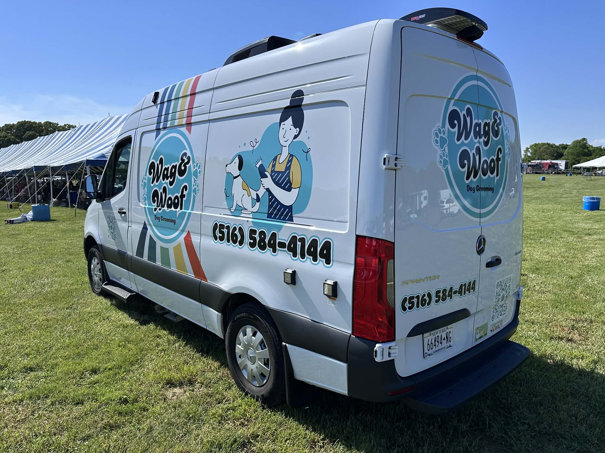 Wag & Woof mobile grooming van serving Long Island